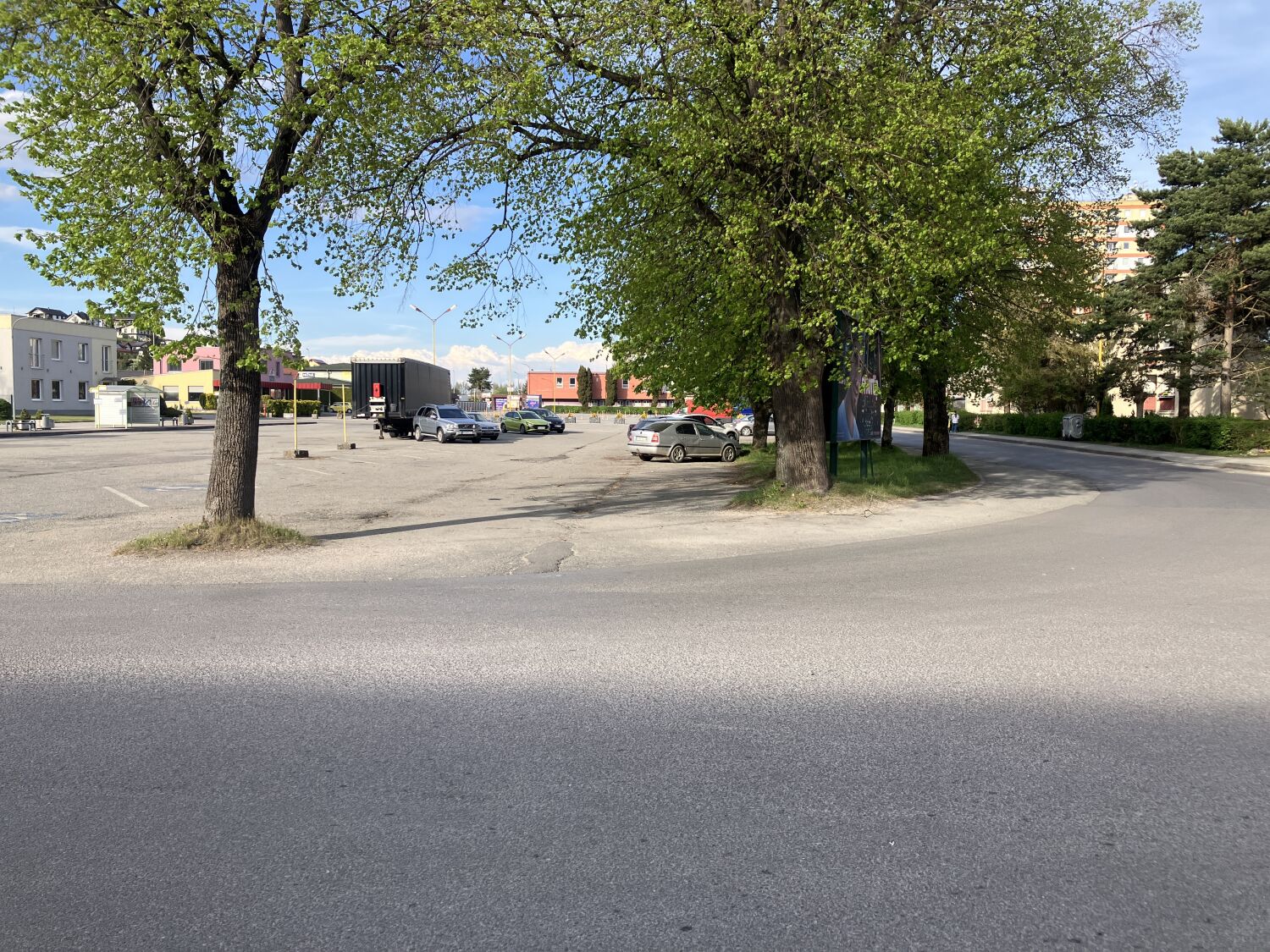 Parkovisko Nižná v blízkosti Aleso Voda Kúrenie Montáž